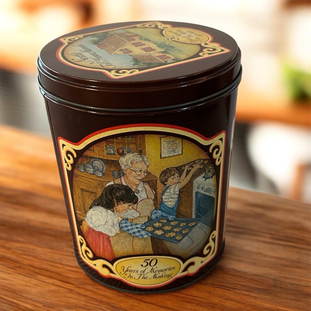 NESTLE 50th anniversary chocolate chip cookie Collectible Tin